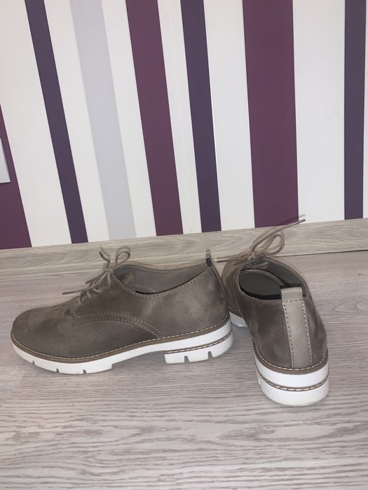 Обувки оксфорд