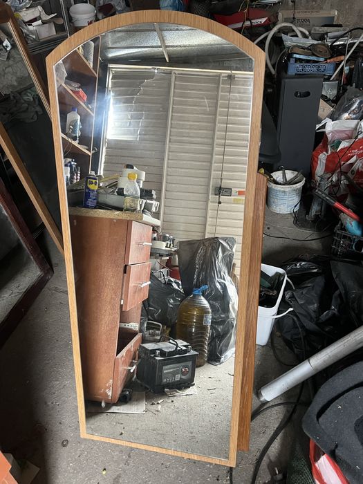 Огледала за стена два вида - Големи(30лв), малки (20лв)