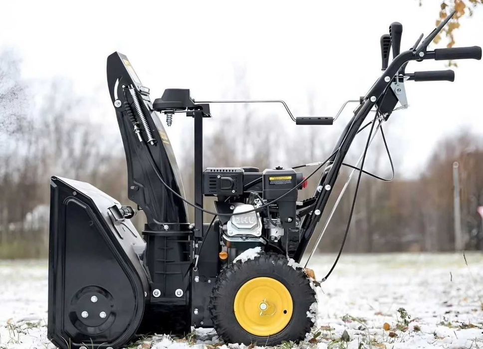 Снегоуборщик Champion ST661