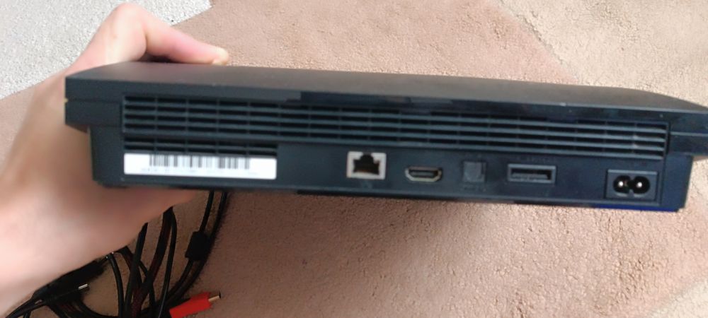 Продам PS3  в шикарном состоянии