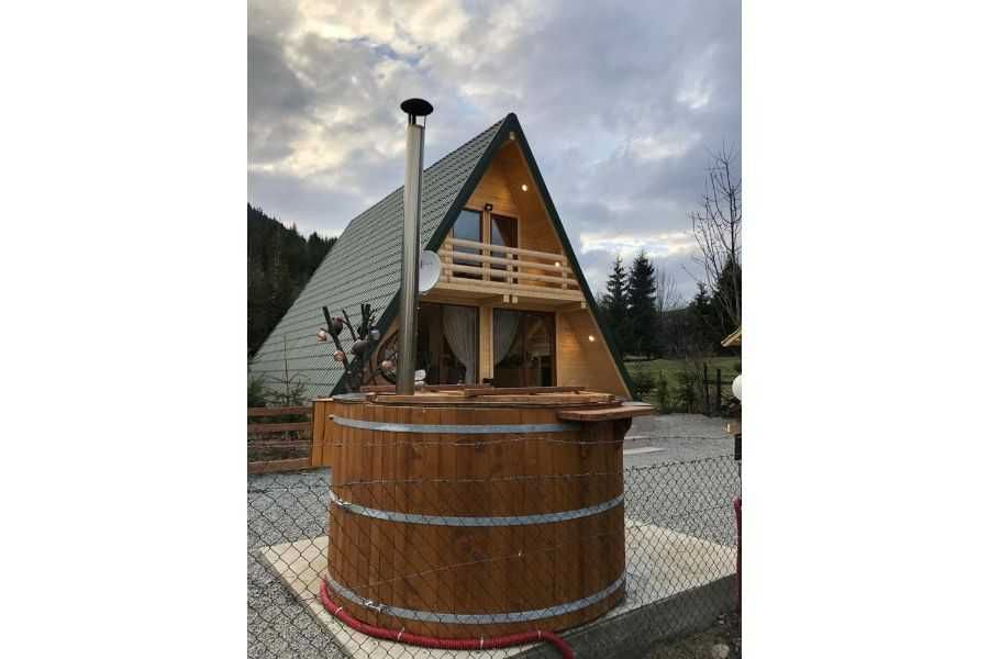 Cabana stil A-Frame si Case din structura de lemn la comanda