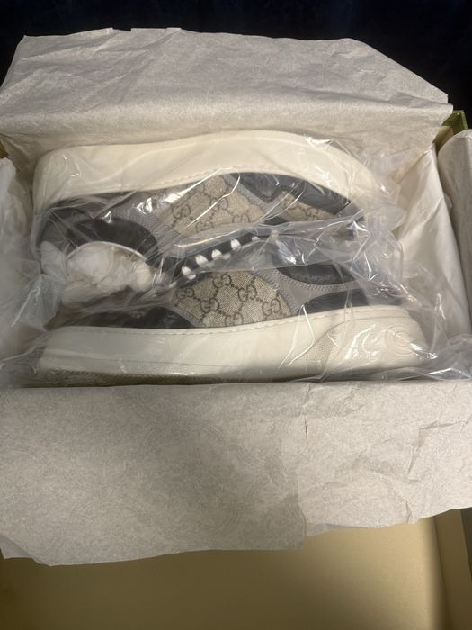 Gucci leather low trainers