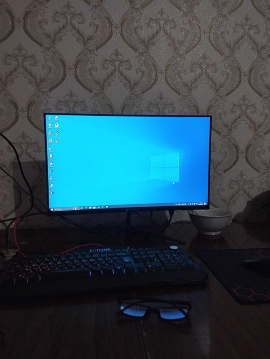 Kompyuter sotiladi realno oladiganlarga 3mln 500ming ga bervoraman