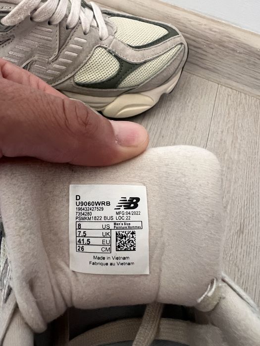 New Balance 9060 Нови