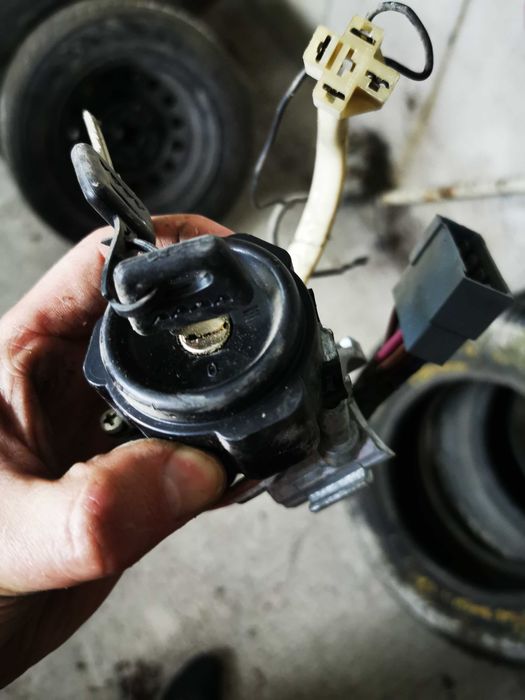 Запалване с ключ за Лада