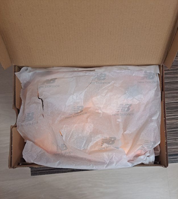 Ghete de fotbal New Balance