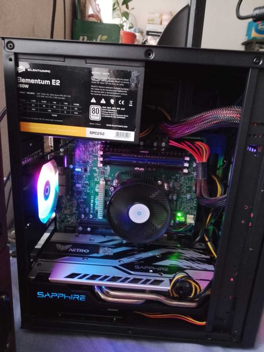 Vând PC gaming intel