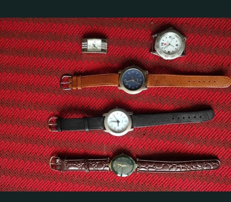 Ceasuri de mână modele diferite design-uri diferite