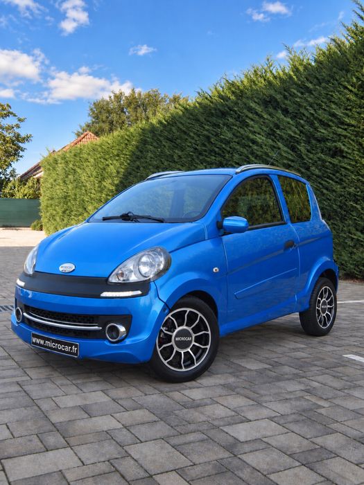 Microcar Mgo 4 locuri 21cp Benzina AIRBAG 2012 Editie Limitata Paris 108 km/h Masina de 16 ani