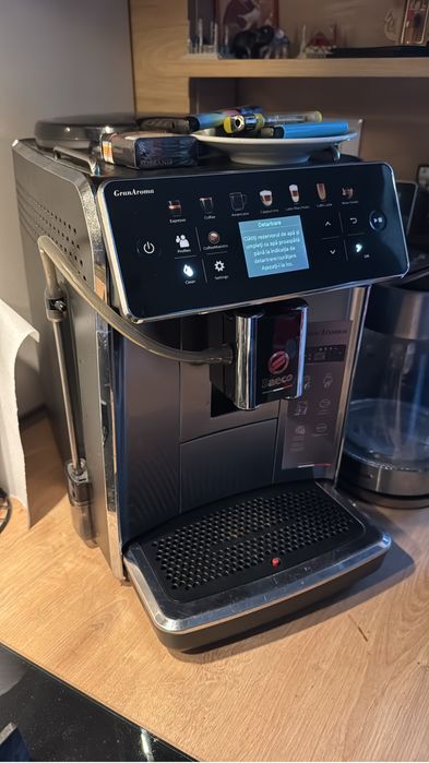 Espressor automat Saeco GranAroma SM6580/10, 14 bauturi , 15 bari
