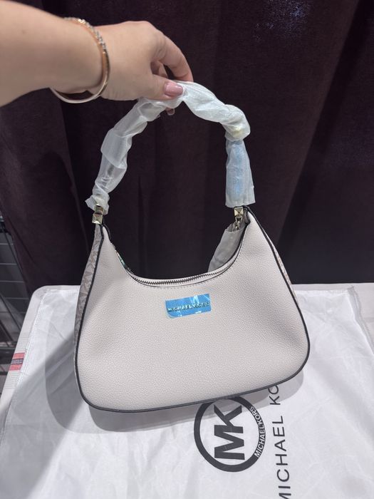 новая  сумочка Michael kors