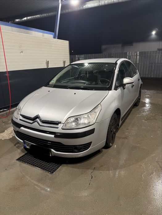 Citroen c4 an 2007 motor 1.6 diesel acte la zi