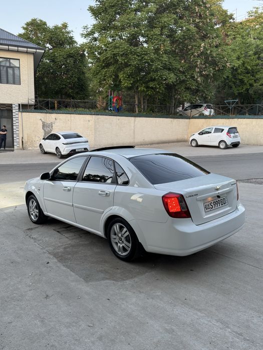 Lacetti 1.6 Avtomat 2013