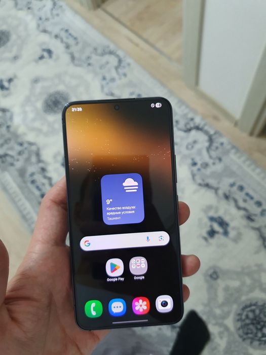 Samsung s22 8/256gb black kha