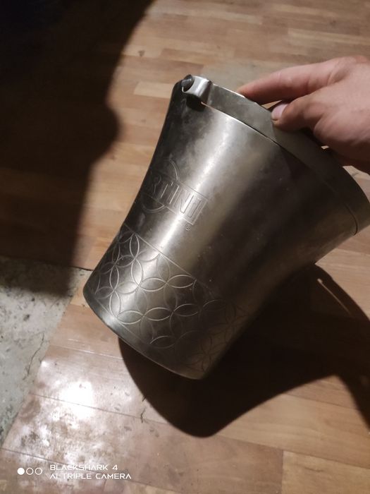 Продам ведро мартини