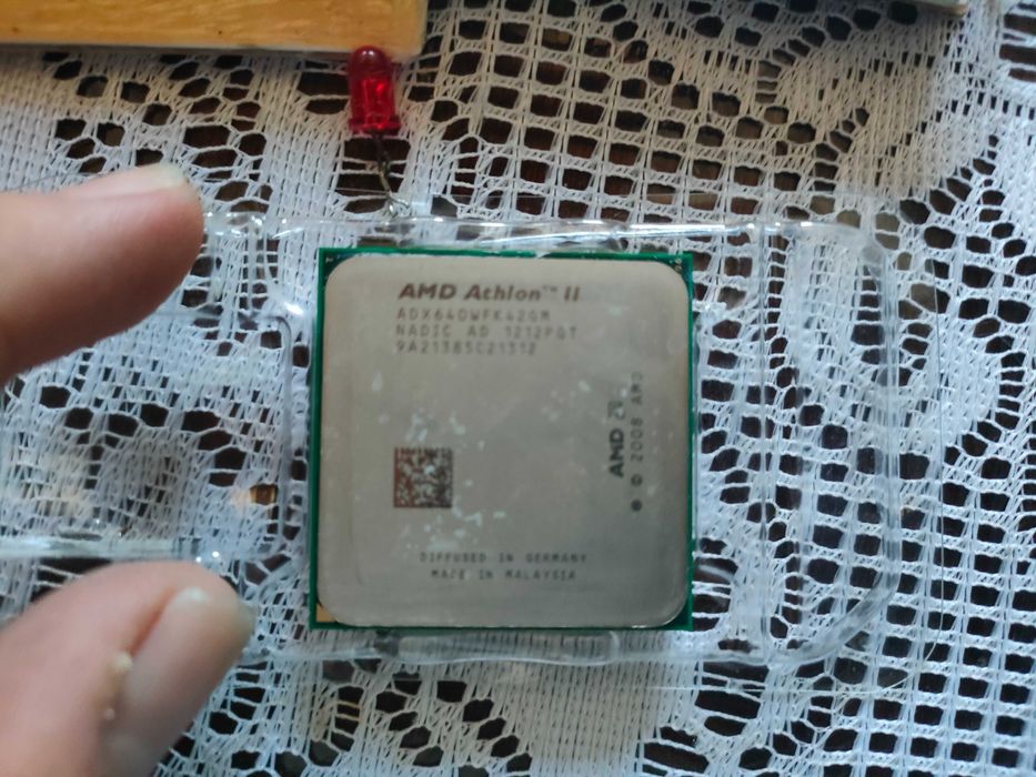 четириядрен процесор AMD Athlon II x4 630 АМ3/АМ2+