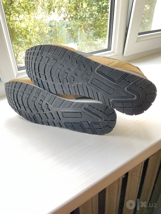 Кроссовки "DIADORA" НОВЫЕ, размер 42,5-43.