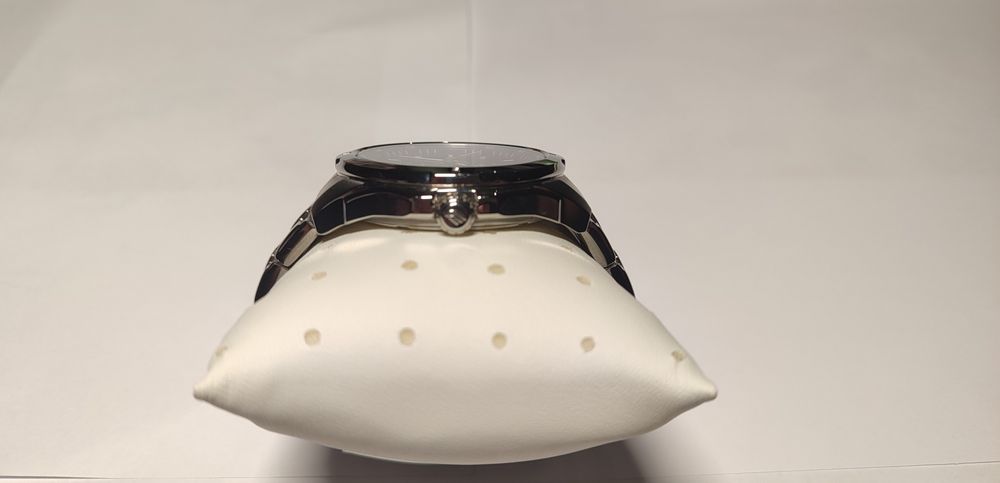 Часовник Casio Edifice EF-129D-2AVEF