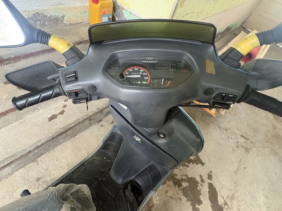 vand scooter pevgeot 80 cc