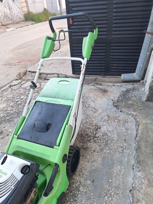 Самоходна косачка Viking!