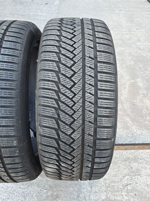 2 Броя 235/45/18 Continental 2x6,5mm