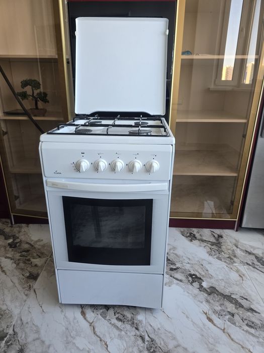 Газовая печь б/у в отличном состоянии