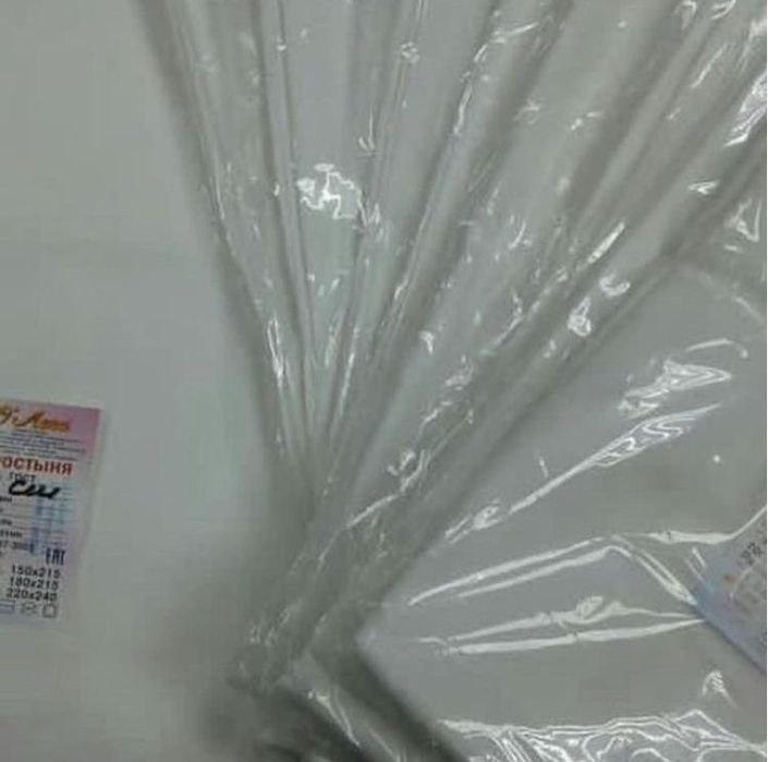 Продам простыни белые