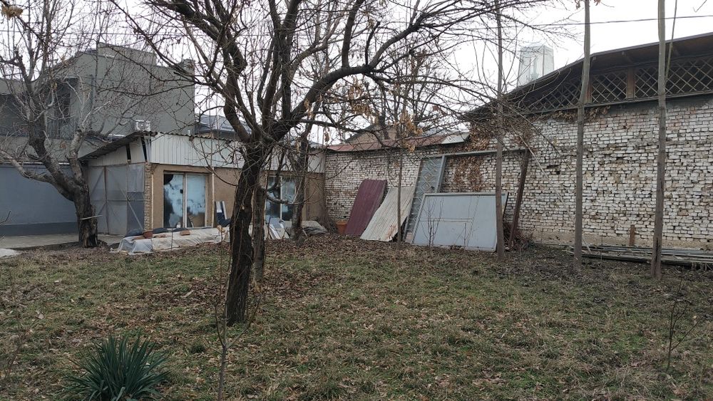 Лимонарияда Limonchillik maxallada 2sotix yer sotiladi продаётся 2 сот