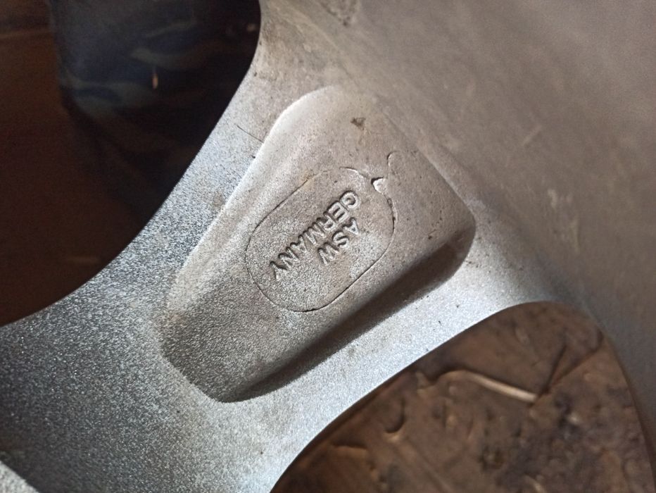 Продам диски r16