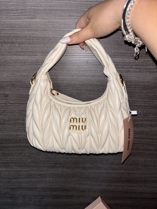 Miu miu дамска чанта