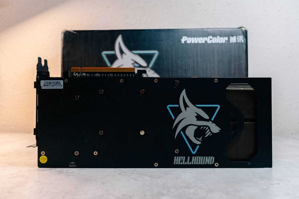 PowerColor Hellhound RX 6700 XT 12GB Radeon RX6700XT видеокарта