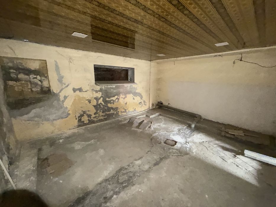Продаётся 2 этажное здание