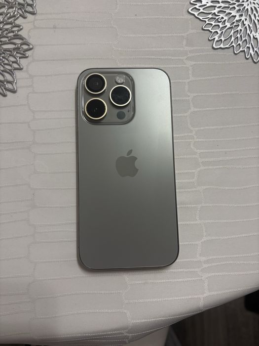 Iphone 15 pro titanium