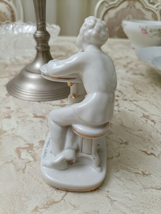 Продам статуэтка