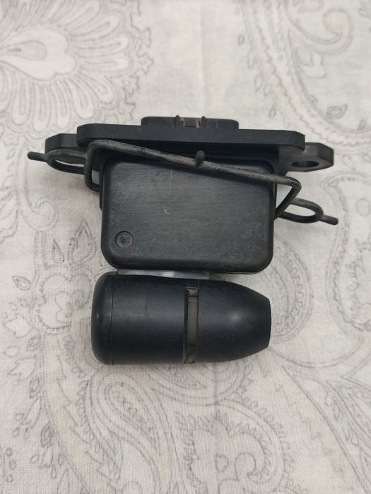 ДМРВ MASS AIR FLOW SENSOR.Воздухомер.Флюрометер.Тойота. Лексус Оригина