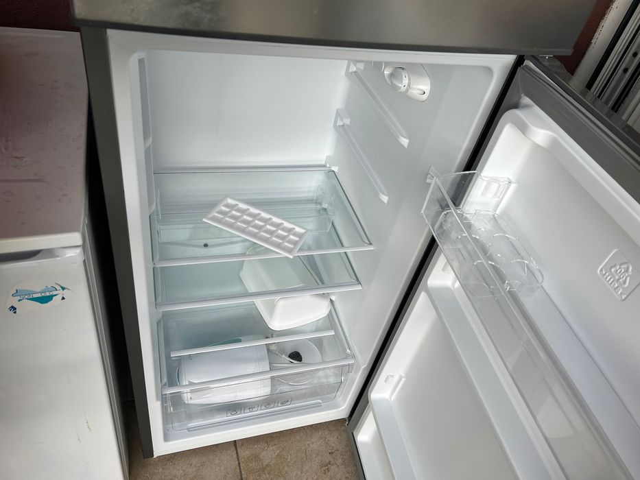 продавам хладилник