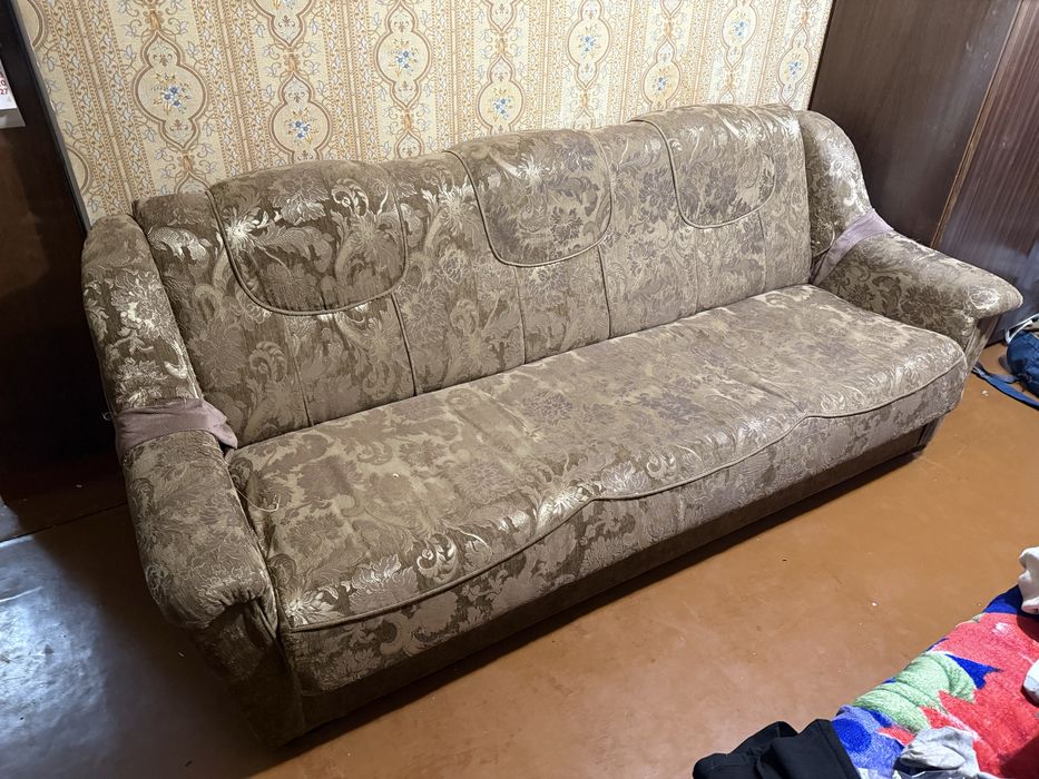 Диван и кресло (Бесплатно) самовывоз