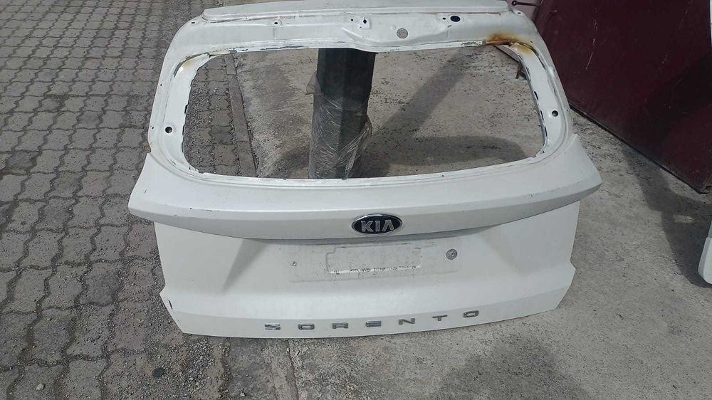 передняя левая дверь на хундай соната DN8