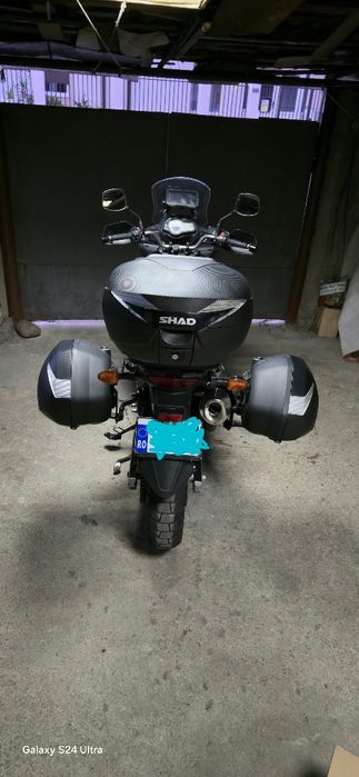 Suzuki DL650A V-Strom