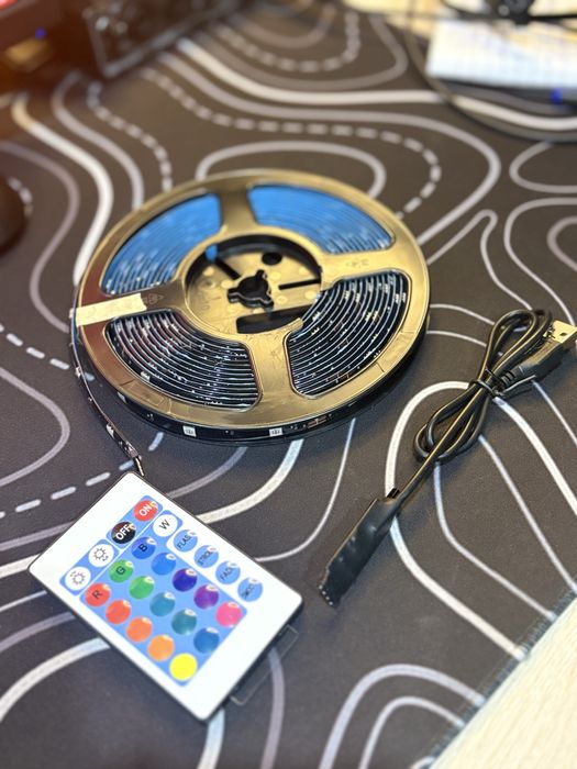 LED лента 5м новая