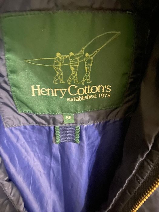 Пуховик. Размер 50. Henry Cotton's