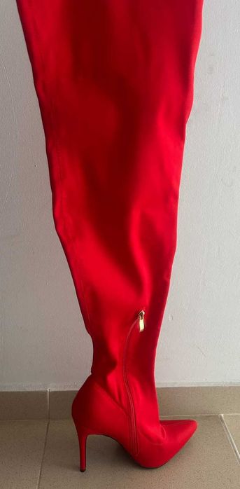 Чизми Чисто Нови!