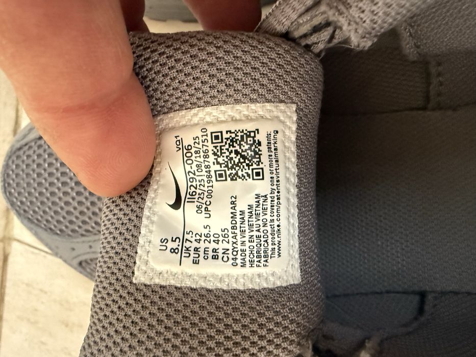 Нови маратонки Найк