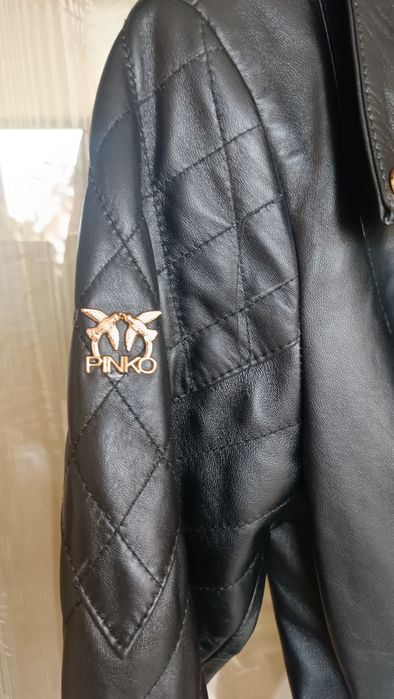 Ново яке ест.кожа PINKO -М,Л