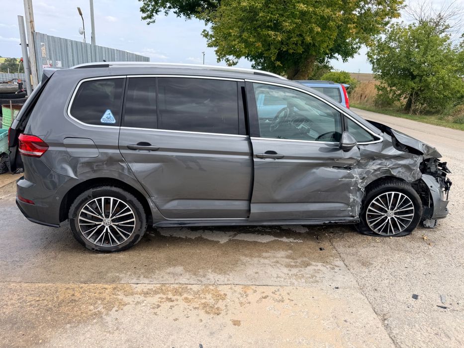 Vw Touran (5T1) 2.0 TDi BlueMotion двигател DFGA, ск. кутия DSG SGG, R line, 150 кс., 7 местен, 172000 км., 2018 г., euro 6B, Фолксваген Туран