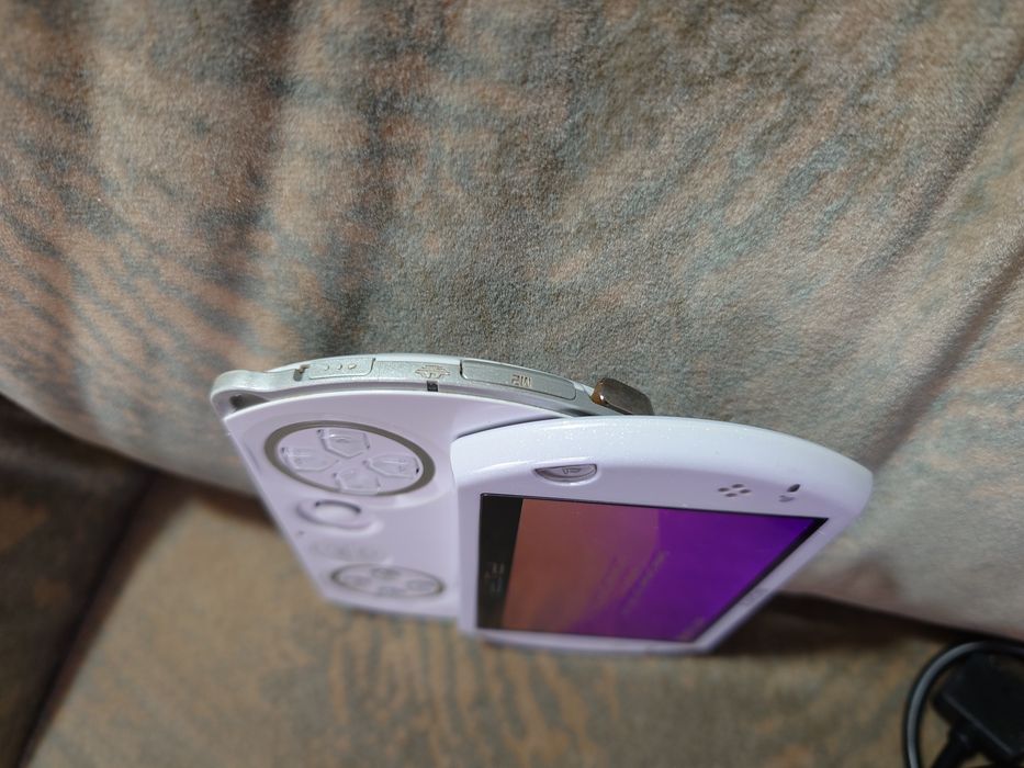 Consola Sony PSP GO White + cablu usb