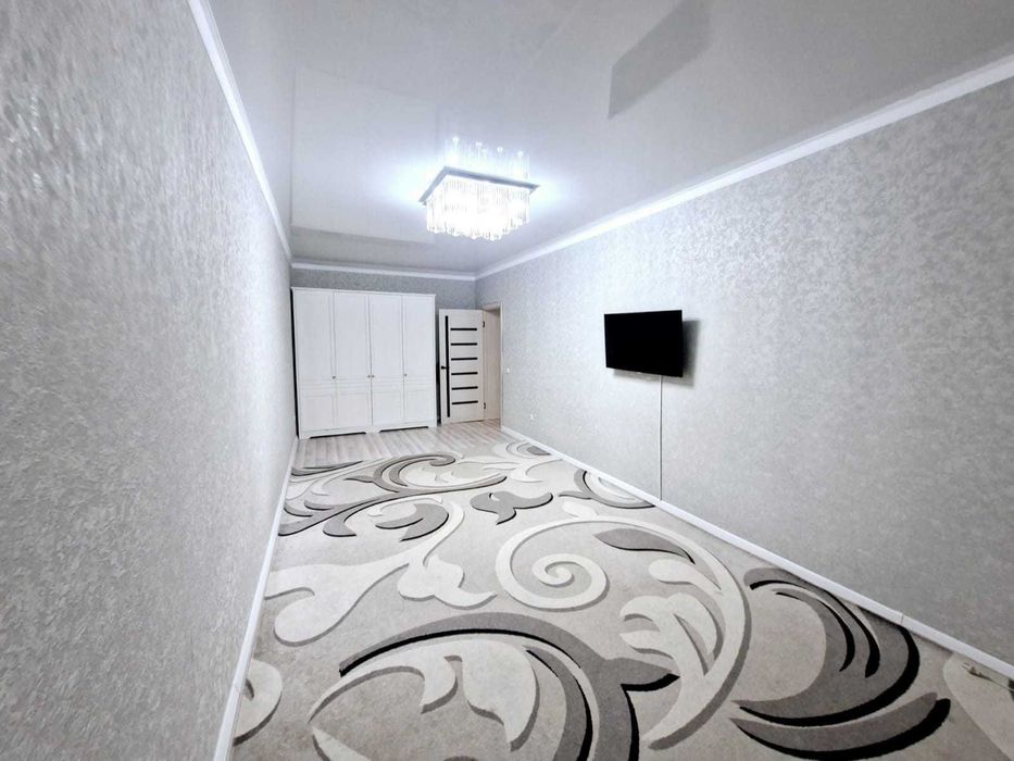 Продажа 2-комнатной квартиры 8 мкрн.