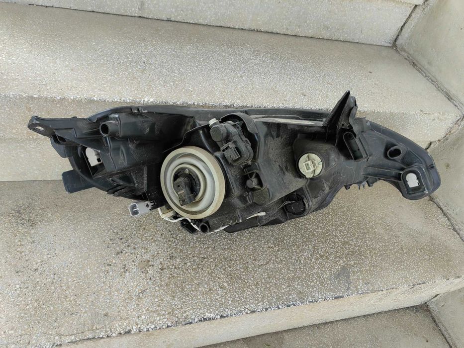 Фар Peugeot 108 ляв LED/Фар пежо 108 LED/Фар Pejo 108