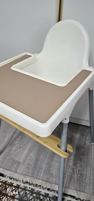 Продам детский стульчик для кормления Ikea