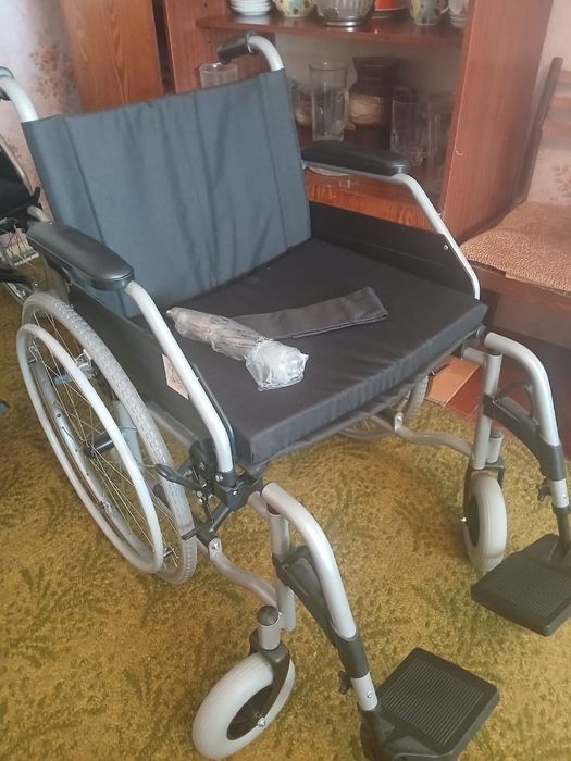 Коляски инвалидные